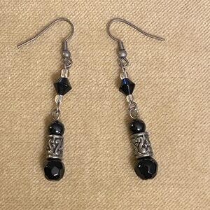 BLACK & SILVER DROP EARRINGS
